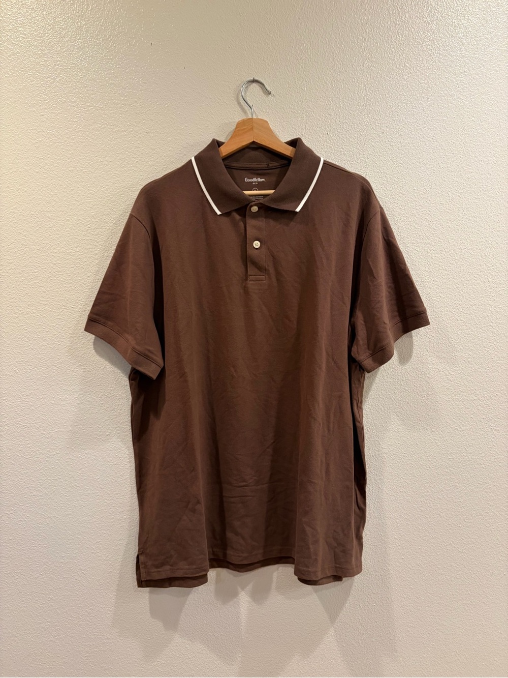 5/$20 NWOT Goodfellow & Co Brown Polo with White Contrast Trim